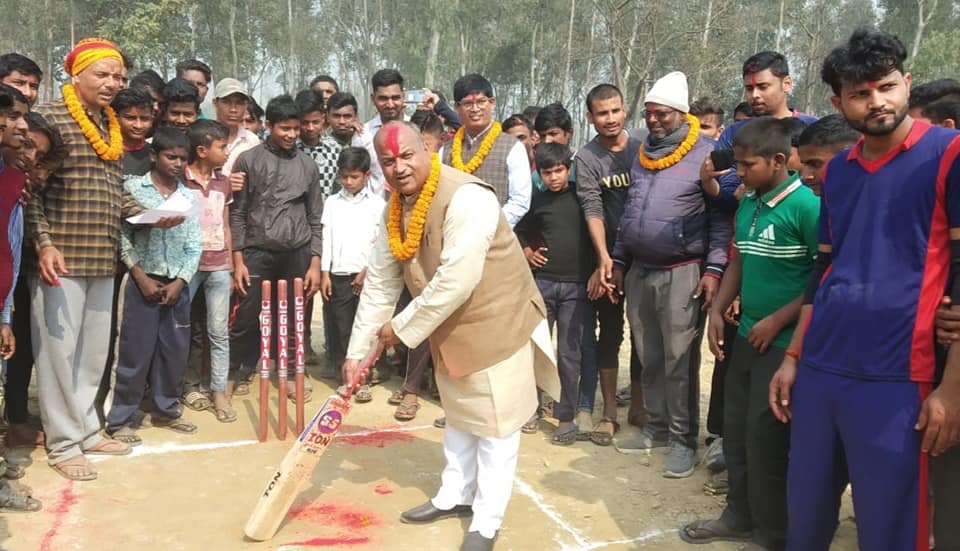 बहुदरमाई नगरपालिकामा क्रिकेट प्रतियोगिता शुरु, नेता पटेलले गरे उद्घाटन