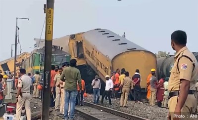 भारतको  आन्ध्र प्रदेशमा रेल दुर्घटना हुँदा १३ जनाको मृत्यु