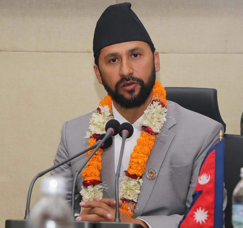 रास्वपाको निर्णय : मन्त्रीहरूलाई सघाउन विज्ञ टिम बनाउने, अनियमितता गर्नेलाई पार्टीबाट निष्कासन गर्ने