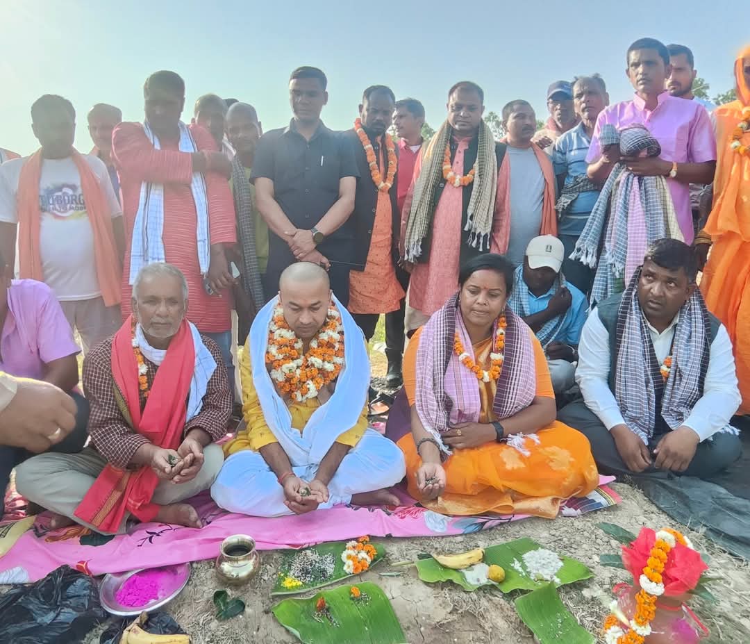 महोत्तरीमा मन्त्री सरोज यादवद्वारा बिकाशको लहर: एकैदिन दुई महत्त्वपूर्ण परियोजनाको शिलान्यास