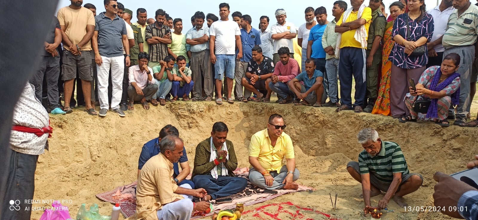 वीरगञ्जको मुर्लीमा मेयर सिंह र वडा अध्यक्ष गुप्ताले गरे स्वास्थ्य चौकी भवनको शिलान्यास